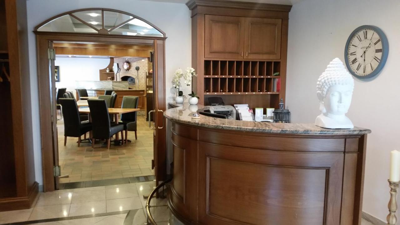 Hotel Нюмбрехт Экстерьер фото